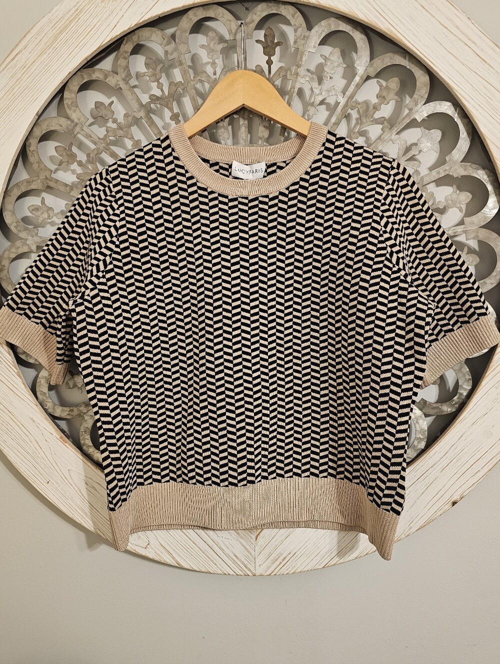 Lucy Paris Short Sleeve Crewneck Sweater - Black & Beige Geometric